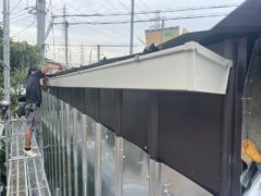 大型雨樋の設置
